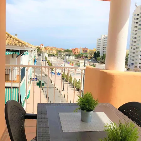 Appartement Stylish With Terrace Arroyo De La Miel